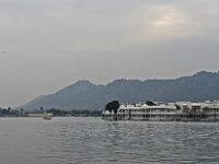 Le palais Jas Niwas  Construit en 1754. Depuis devenu un h^tel célèbre : le Lake Palace Hotel.
